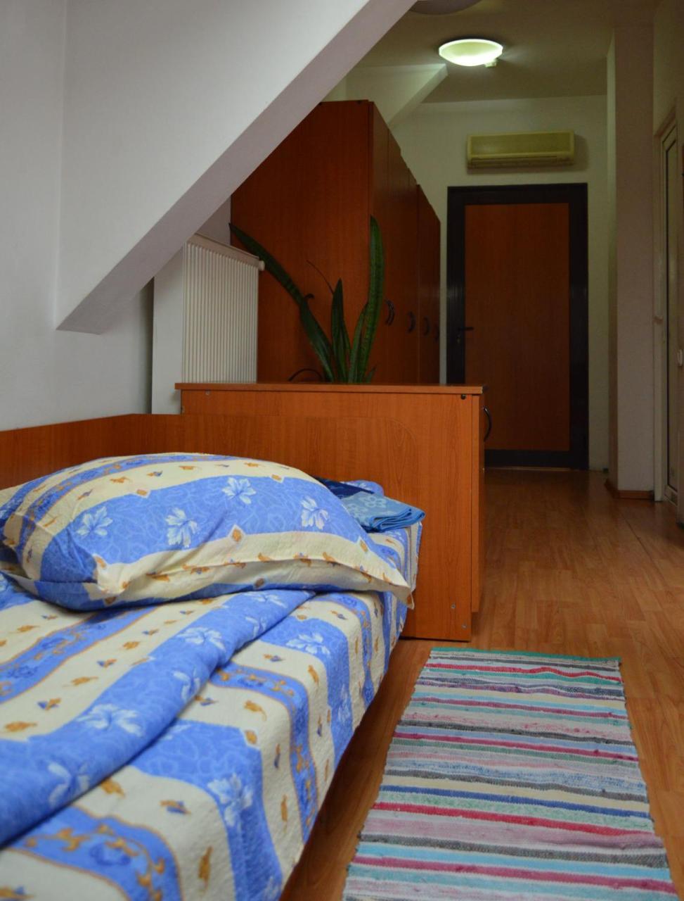 Kollege Hostel Kluž Exteriér fotografie
